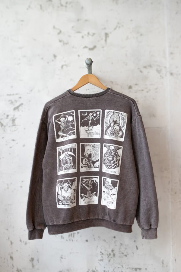 Buzo Básico Cuello Redondo Tarot Washed