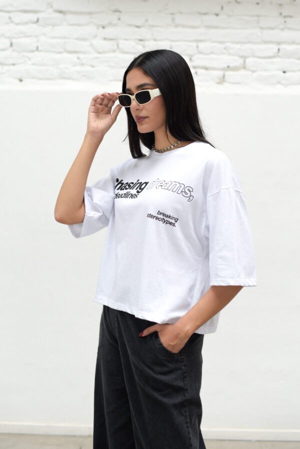 103 Luney Boxy Chasing Bl