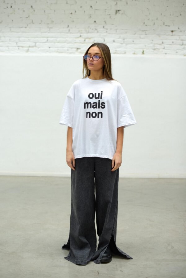 Remera Over Oui Bl