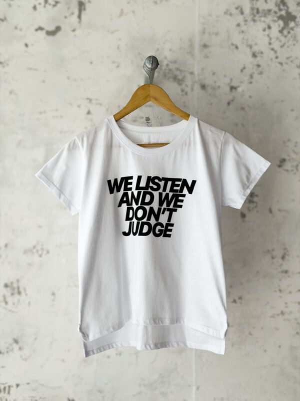 Remera Paloma Don´t Judge Bl