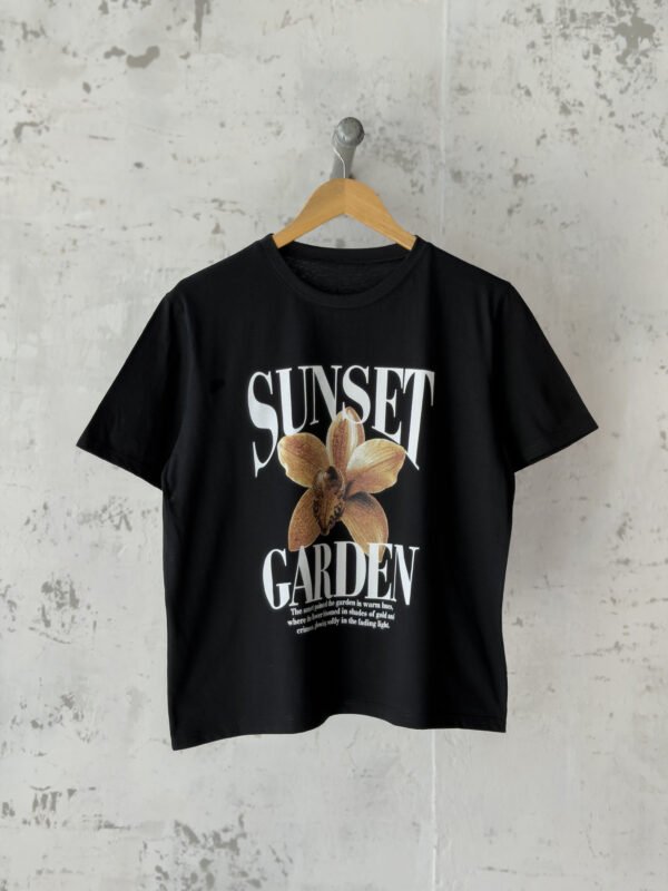 Remera Missandey Sunset Garden Ne