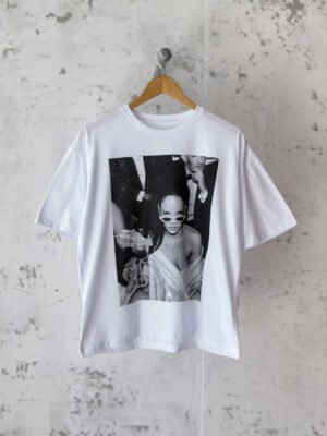 Remera Basica Over Rihanna Bl