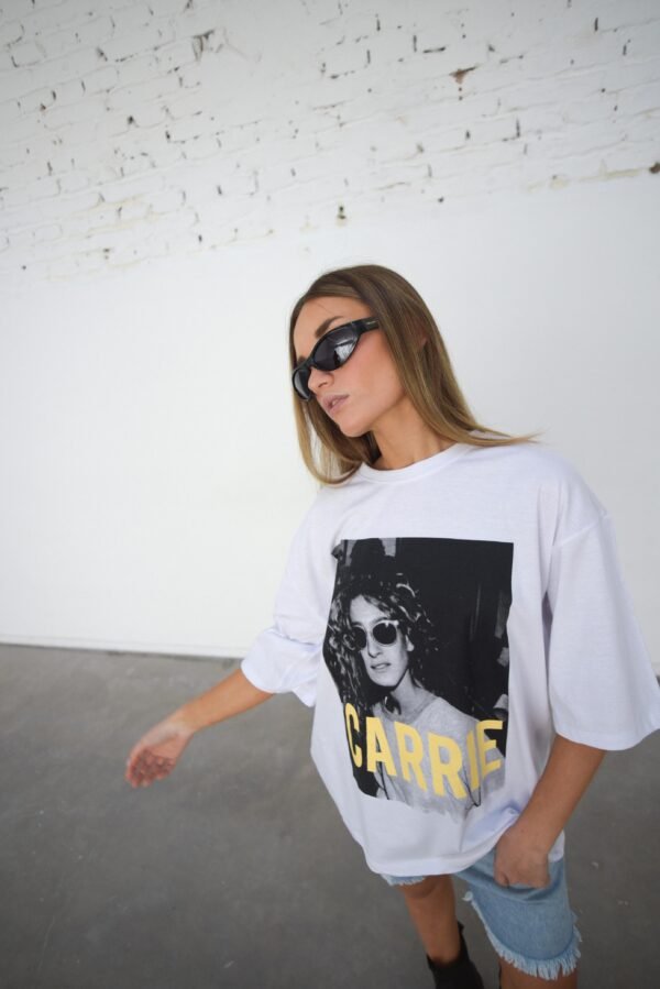 Remera Basica Over Carrie Bl