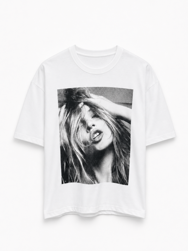 Remera Basica Over Kate Moss Bl