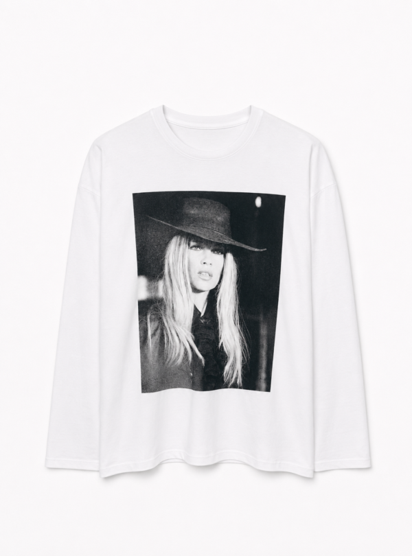 Remera Basica Over Manga Larga Hat Bl