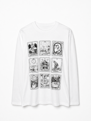 031683A3-205B-496D-8B24-18F9A7E1EBA5 Remera Basica Over Manga Larga Tarot Bl